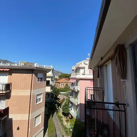 Apartment Riviera Di Ponente